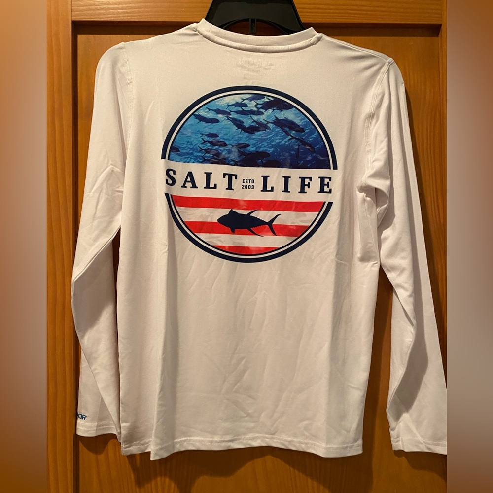 Salt Life Boy’s White RESPECT SLX (Drifit)  Long Sleeve Shirt NWT Size M